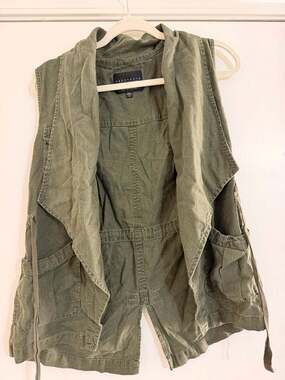 Sanctuary Olive Green Drape Neck Utility Vest with Cinched Waist